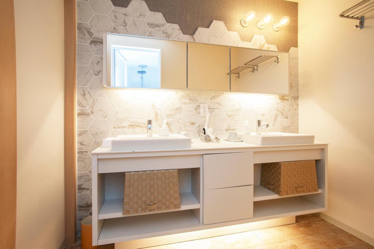 Grand Base Osu Aparthotel Нагоя Екстериор снимка