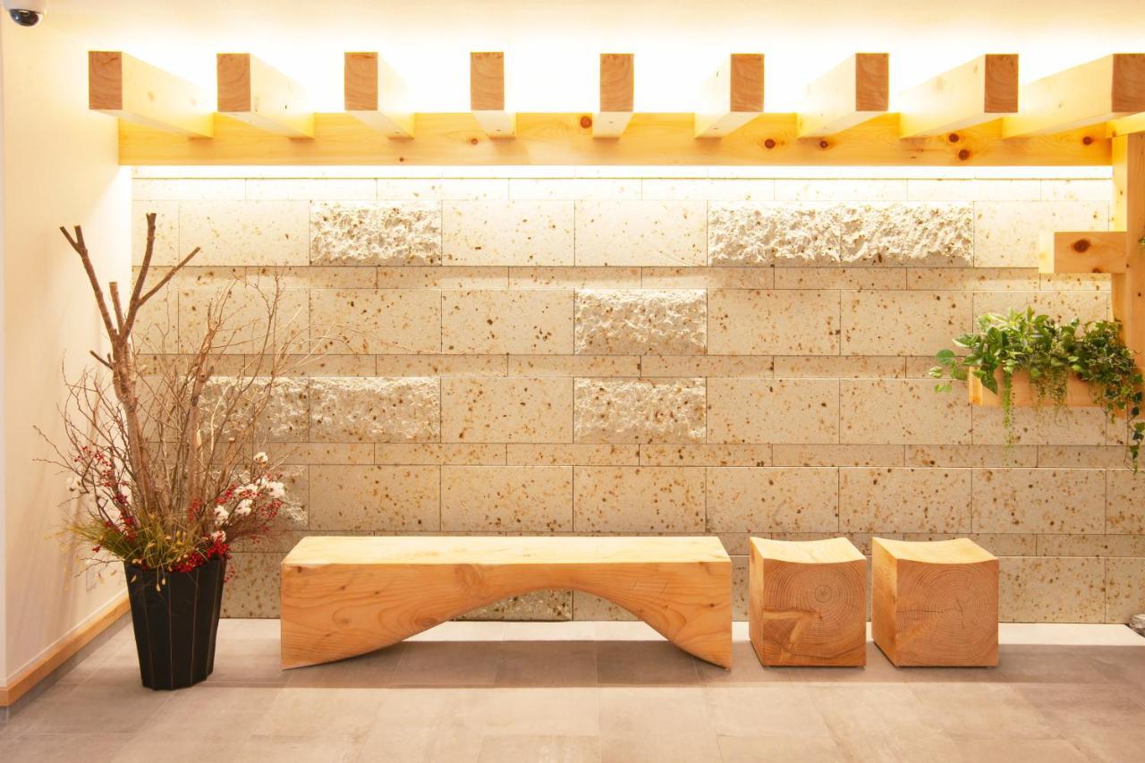 Grand Base Osu Aparthotel Нагоя Екстериор снимка